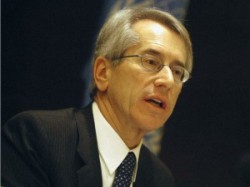 Giulio-Terzi-ministro-degli-Esteri-300x225