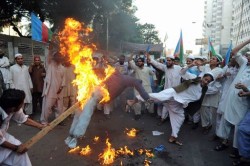 pakistan-governo-taseer-ucciso-a-causa-di-legge-blasfemia-1