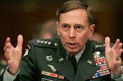 FE_DA_1112_Petraeus_David425x283