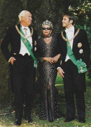 20040205_savoia_vanityfair