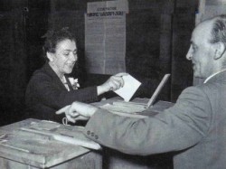 20121121-voto-donne-italia-320x240
