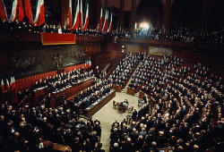 400px-Parlamento_Italiano_Giuramento_di_Giovanni_Leone