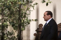 ++ Berlusconi, sentiamo Letta poi decidiamo ++