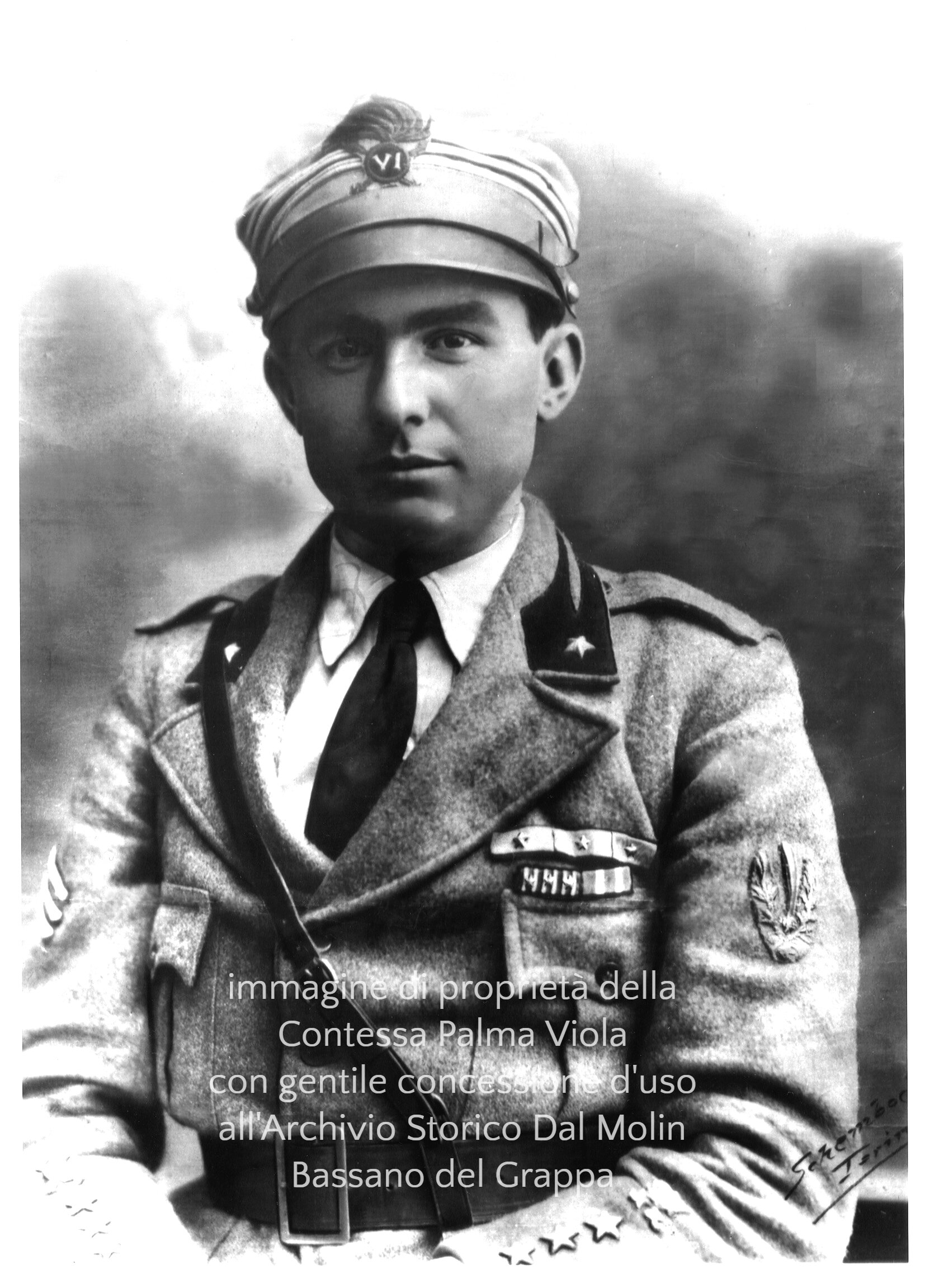 Ettore Viola (Vedi didascalia in fondo all'articolo)